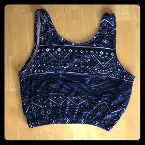 🍀Forever 21 tank crop top🍀